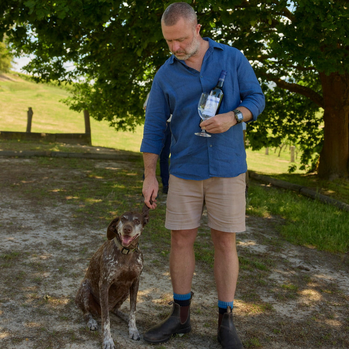 Mount Langi Ghiran Chief Winemaker Adam Louder with german shorthaired pointer Lucy 